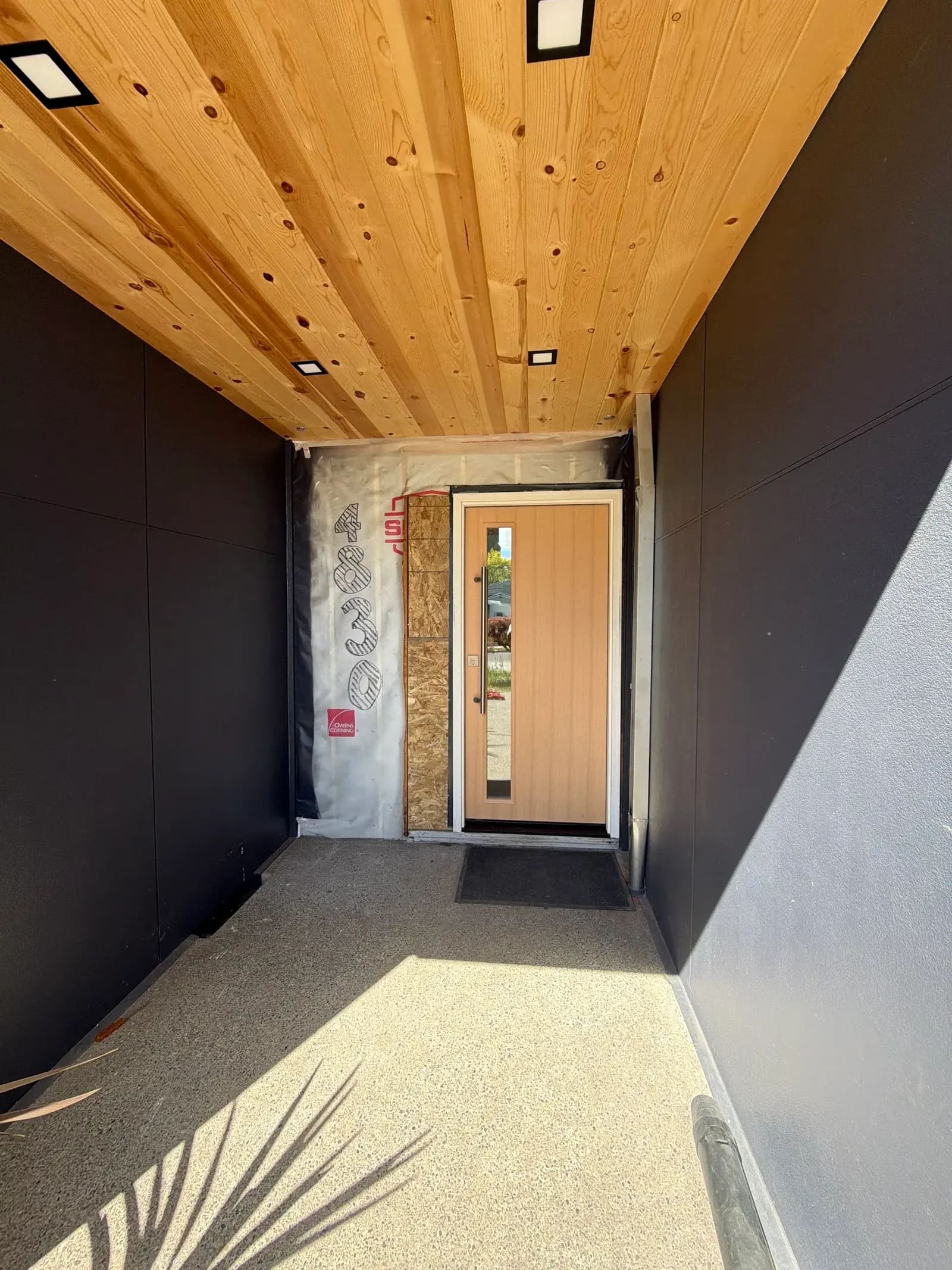 QC Painting renovations & carpentry project in Oregon